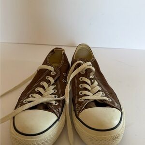 Converse Brown Canvas Low-Top Sneakers with Cream Laces